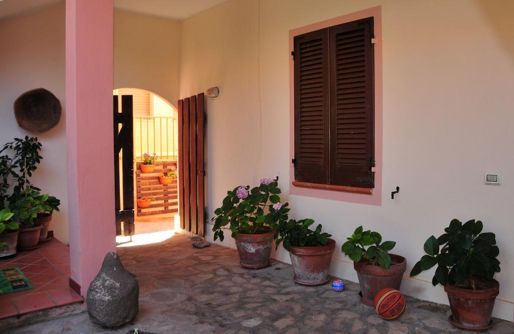 B&B L'Umbra Di Lu Soli Castelsardo Exterior photo
